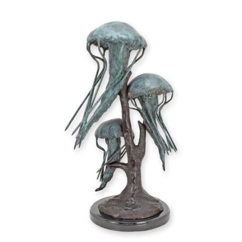 Bronzeskulptur mit Quallen, Gartenfigur, Dekofigur, A BRONZE SCULTPURE OF A GROUP OF JELLY FISH