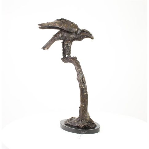 Bronzefigur Adler auf einem Ast, A BRONZE SCULPTURE OF AN EAGLE ON BRANCH