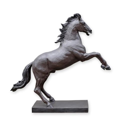 Bronzetierfigur Pferd, Pferdefigur, Bronzepferd, Gartenfigur, A BRONZE SCULPTURE OF A STAGGERING HORSE