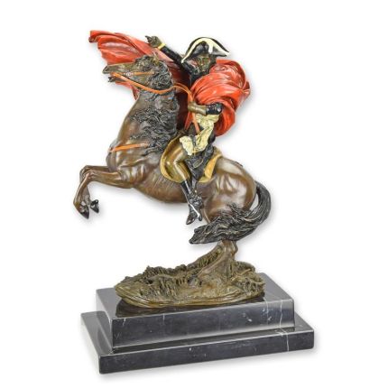 Bronzefigur Napoleon, A BRONZE SCULPTURE OF NAPOLEON CROSSING THE ALPS