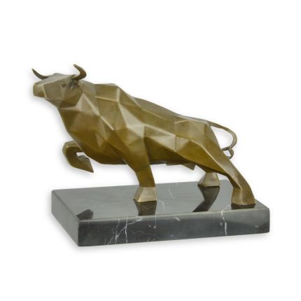 Kubistische Bronzefigur eines Stieres, A CUBIST BRONZE SCULPTURE OF A BULL