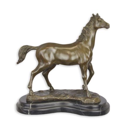 Bronzefigur Pferd, A BRONZE SCULPTURE OF A HORSE