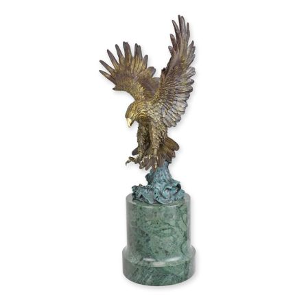 Bronzetierfigur Adler, A BRONZE SCULPTURE OF AN EAGLE