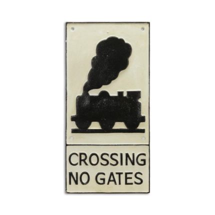 Gusseisen-Schild "Keine Bahnschranken", A CAST IRON "CROSSING NO GATES" SIGN