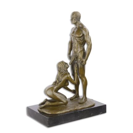 Erotische Bronzefigur, AN EROTIC BRONZE SCULPTURE OF A FEMALE GIVING ORAL SEX