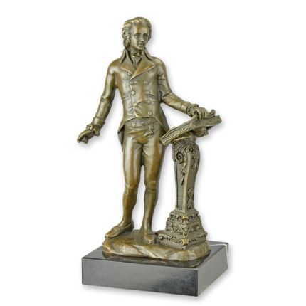 Bronzefigur Beethoven, A BRONZE SCULPTURE OF BEETHOVEN