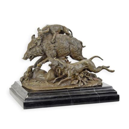 Bronzetierfigur Wildschwein mit Hunden im Kampf, A BRONZE SCULPTURE OF HOUNDS ATTACKING A WILD BOAR