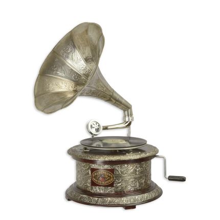 Grammophon mit Messinganteilen, A BRASS MOUNTED ROUND GRAMOPHONE