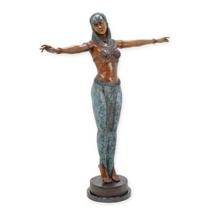 Bronzefigur ägyptische Tänzerin, A BRONZE SCULPTURE OF AN EGYPTIAN DANCER