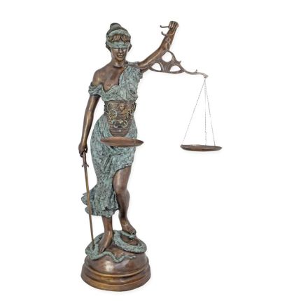 Bronzefigur Justitia, A BRONZE SCULPTURE OF LADY JUSTICE