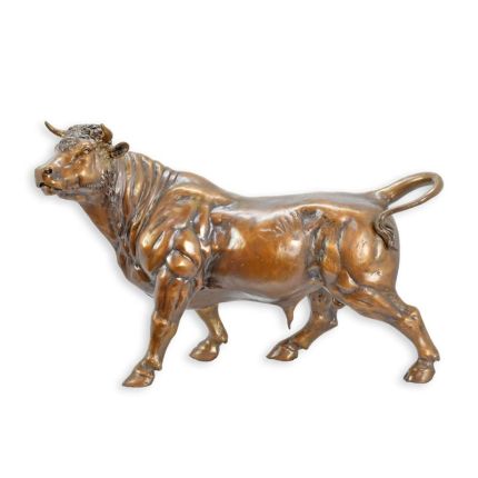 Bronzetierfigur Stier, Stierfigur, Tierfigur, Gartenfigur, A BRONZE SCULPTURE OF A BULL