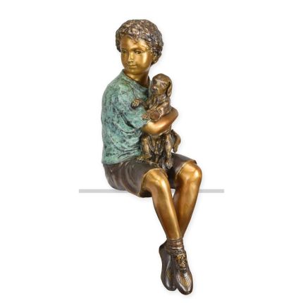 Bronzefigur Junge mit Hund - Gartenfigur