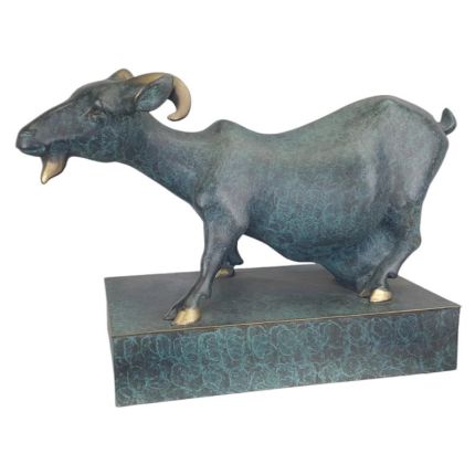 Bronzefigur Ziege, A BRONZE SCULPTURE OF A GOAT