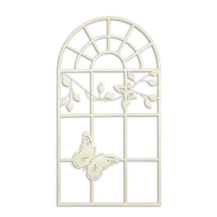 Wanddekoration Fenster, A WHITE WINDOW WALL DECORATION