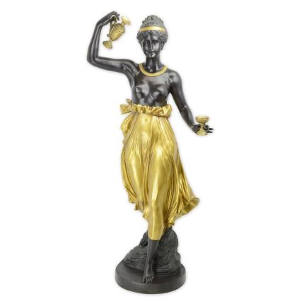 Bronzefigur Frau mit Trinkglas, A BRONZE SCULPTURE OF WOMAN WITH DRINKING GLASS