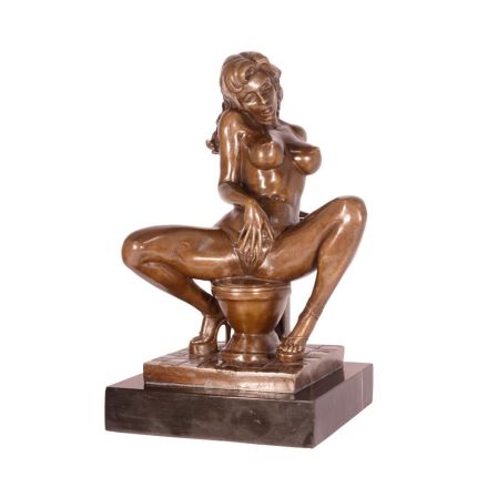 Erotische weibliche Bronzefigur, AN EROTIC BRONZE SCULPTURE OF A FEMALE NUDE ON TOILET