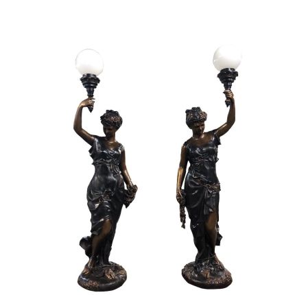 Bronze Figur, Paar Frauen mit Lampen, Bronzefigur, Statue, Skulptur