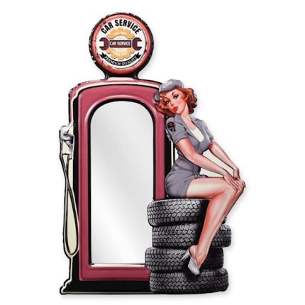 Wandspiegel in Tanksäulenform, Zinnblech, A GAS PUMP SHAPED TIN WALL MIRROR