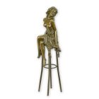 Bronzefigur halbnackte Frau, A BRONZE SCULPTURE OF A LADY ON BARCHAIR