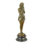 Bronzefigur "Trauriges Mädchen", Frauenfigur, A BRONZE SCULPTURE CALLED "THE SAD GIRL"