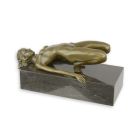 Erotik-Bronzefigur weiblicher Akt, AN EROTIC BRONZE SCULPTURE OF A STRETCHING NUDE