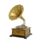 Grammophon mit Schnitzereien, A CARVED SQUARE GRAMAPHONE