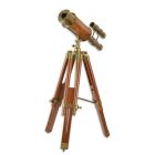 Teleskop auf Ständer mit Messing und Holz, A BRASS TELESCOPE WITH WOODEN STAND