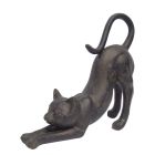 Polyresin-Katzenfigur, A RESIN FIGURINE OF A STRETCHING CAT