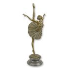 Bronzefigur Ballerina, A BRONZE SCULPTURE OF A BALLERINA