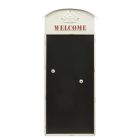 Magnettafel mit der Aufschrift "Welcome", A MAGNETIC BOARD WELCOME