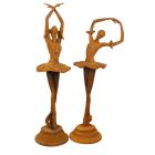 Paar Gusseisenfiguren Ballerinas, rostfarben, A PAIR OF RUSTY CAST IRON DANCER STATUES