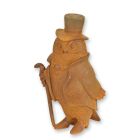 Gusseisentierfigur Eule, rostfarben, A RUSTY CAST IRON FIGURINE OF A GENTLEMAN OWL