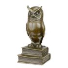 Bronzetierfigur Eule, A BRONZE SCULPTURE OF THE WISE OWL