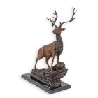 Bronzetierfigur Hirsch, Hirschfigur, Tierfigur, Gartenfigur, A BRONZE SCULPTURE OF A DEER