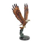 Bronzefigur Adler im Flug, Höhe 95,8 cm, Adlerfigur, Bronzeadler, Gartenfigur, A BRONZE SCULPTURE OF AN EAGLE IN FLIGHT