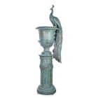 Bronze-Pokal auf Säule mit Pfauenfigur, Höhe 238 cm, ABronzepokal, Gartenpokal, LARGE BRONZE PEACOCK URN ON PIEDESTAL