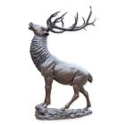 Bronzestatue Hirsch, Hirschfigur, Bronzehirsch, Hirschstatue, Tierstatue, Tierfigur, Gartenstatue, Gartenfigur, Wildtier, A BRONZE SCULPTURE OF A DEER