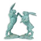 2er-Set Bronzefiguren Hasen, Höhe 86 cm, Hasenfigur, Bronzehase, Bronzetier, Tierfigur, Gartenfigur, A PAIR OF BRONZE BOXING HARES