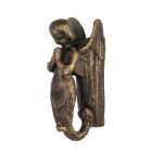 Gusseisen-Türklopfer als Engelfigur, A CAST IRON PRAYING ANGEL DOOR KNOCKER