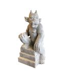 Naturstein, Steinfigur, sitzender Gargoyle, Fantasiefigur, Gartenfigur